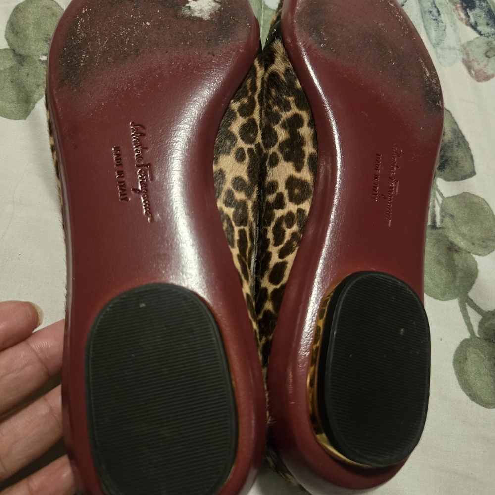 Salvatore Ferragamo Leopard Print Women's Flats - Picture 6 of 16